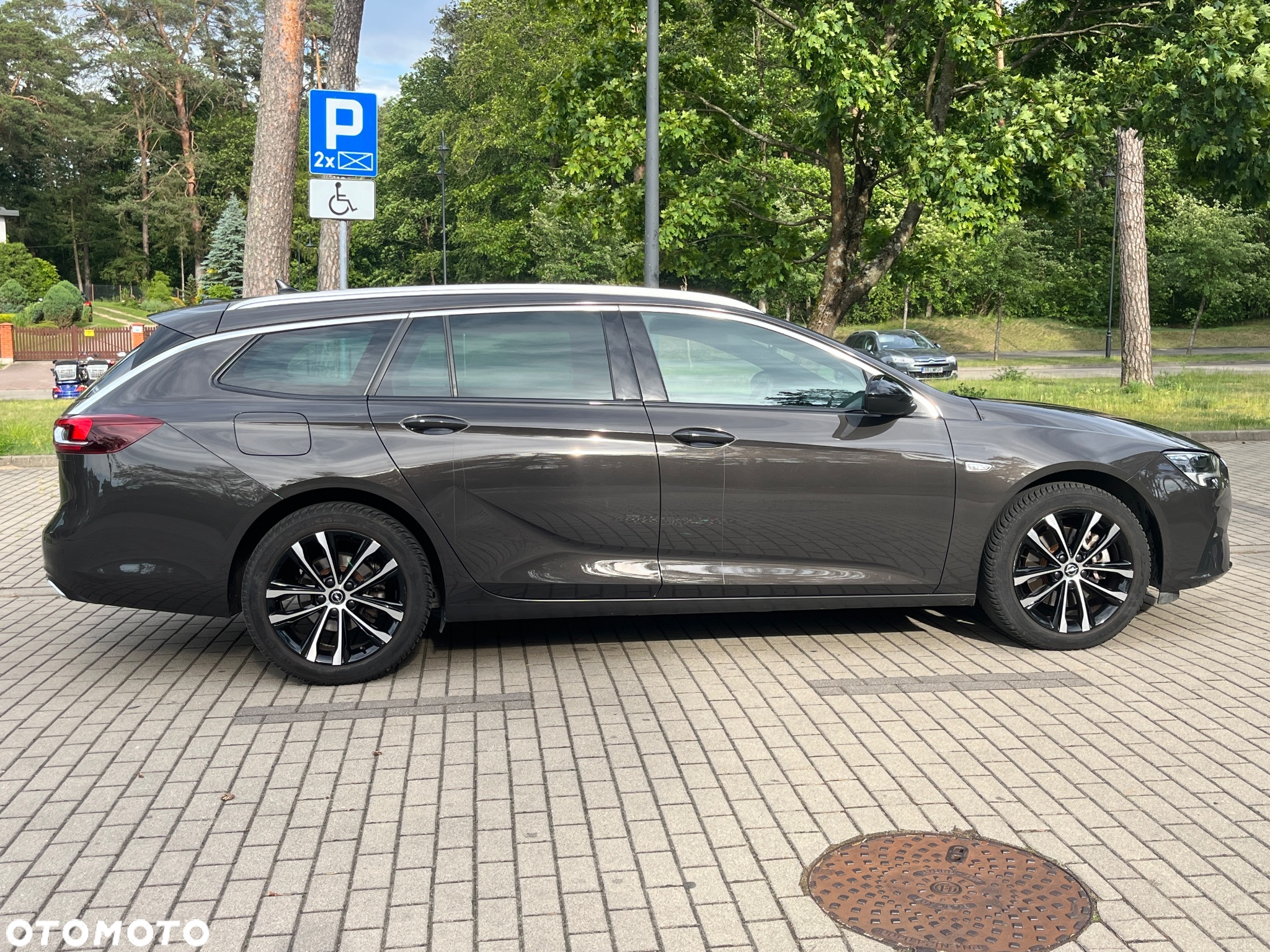 Opel Insignia - 8