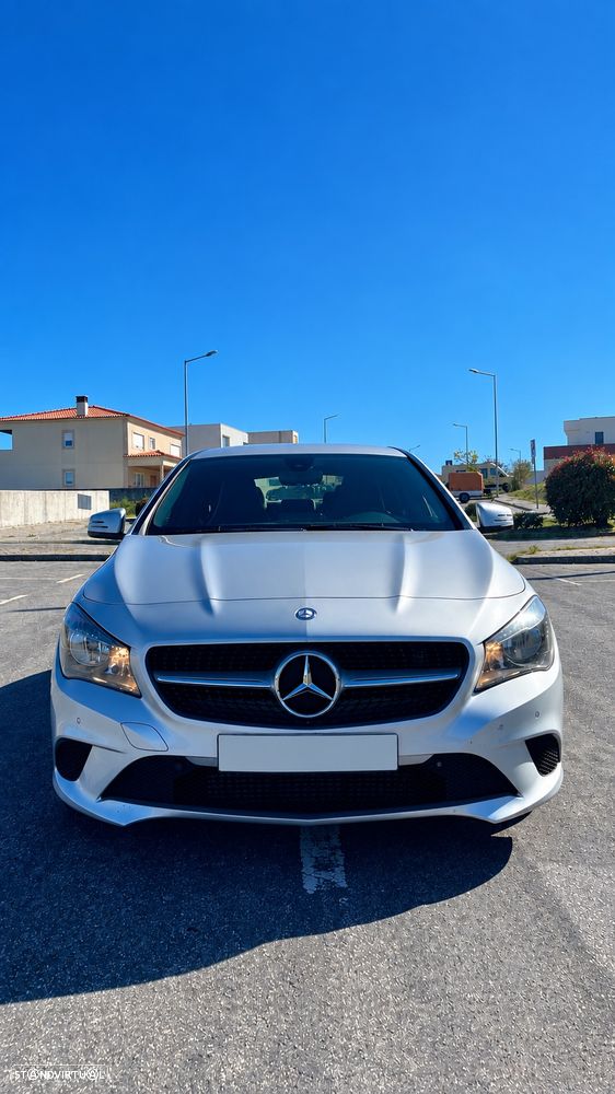 Mercedes-Benz CLA 180 d Urban - 1