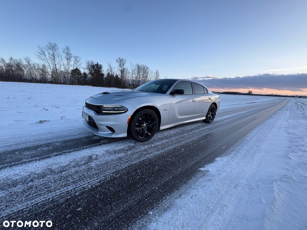 Dodge Charger 5.7 R/T - 4