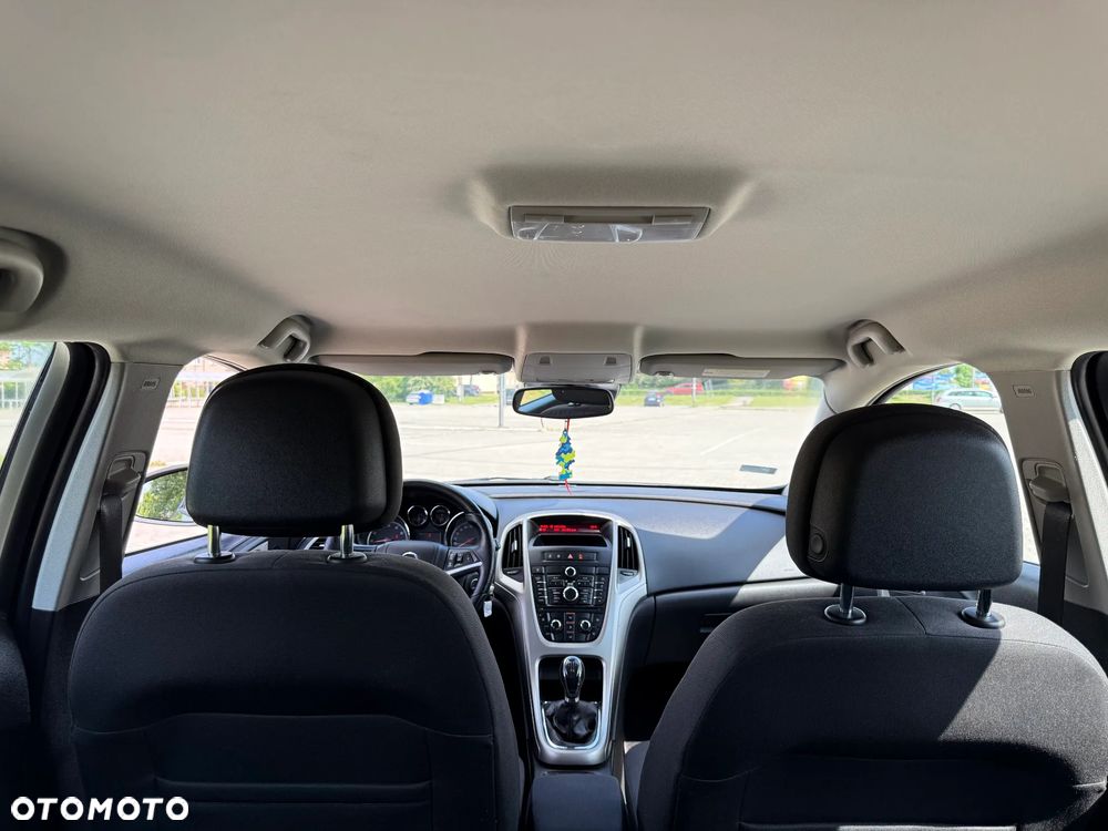 Opel Astra 1.6 Color Edition - 19