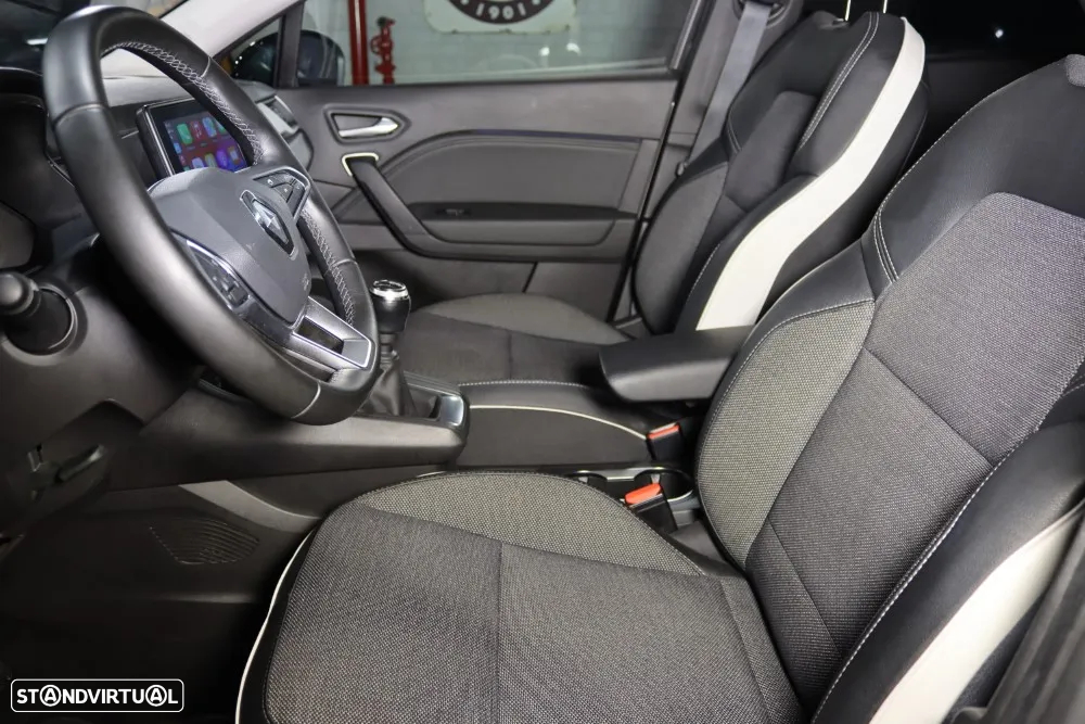 Renault Captur 1.0 TCe Exclusive - 11