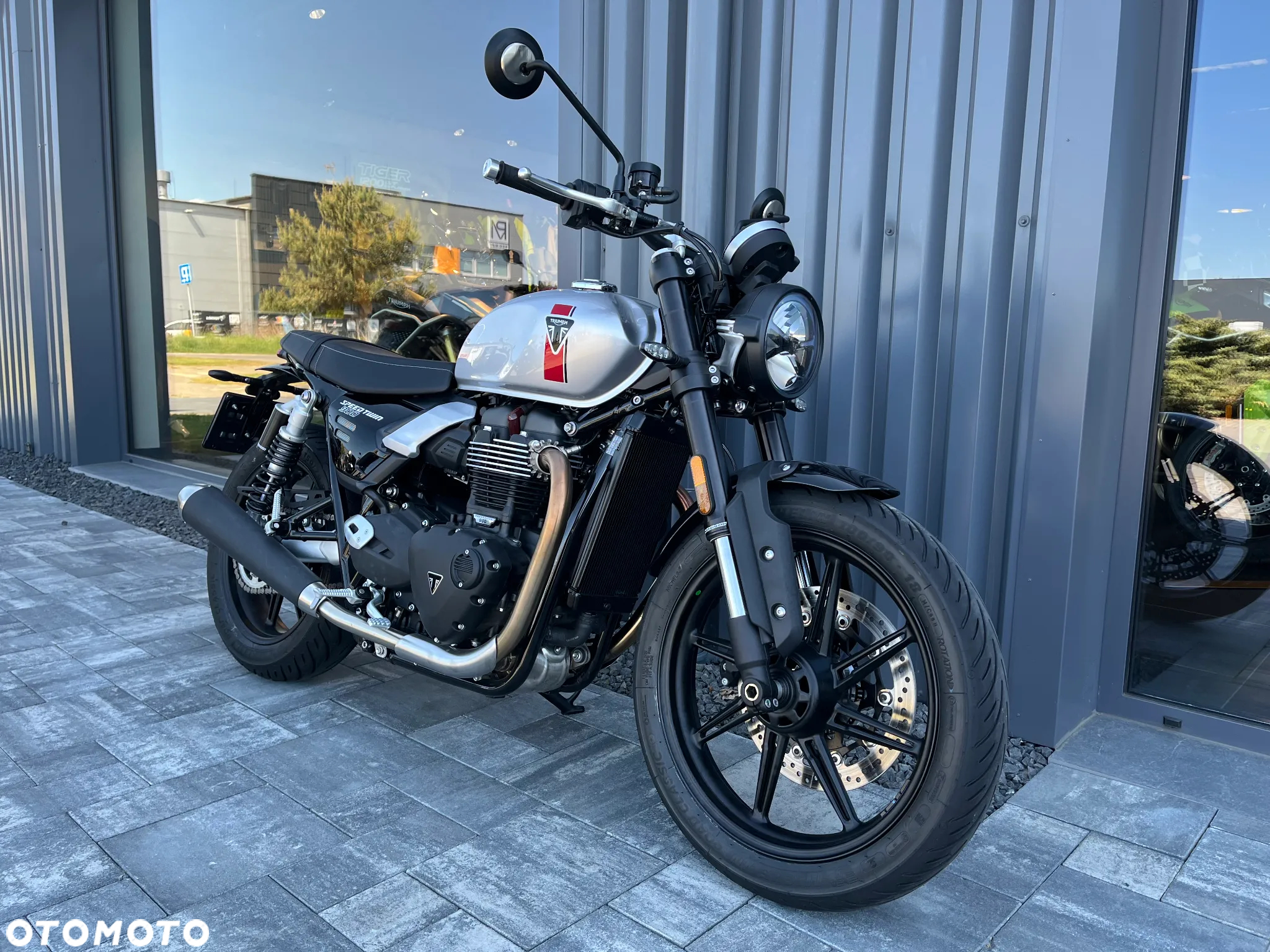 Triumph Speed Twin - 4