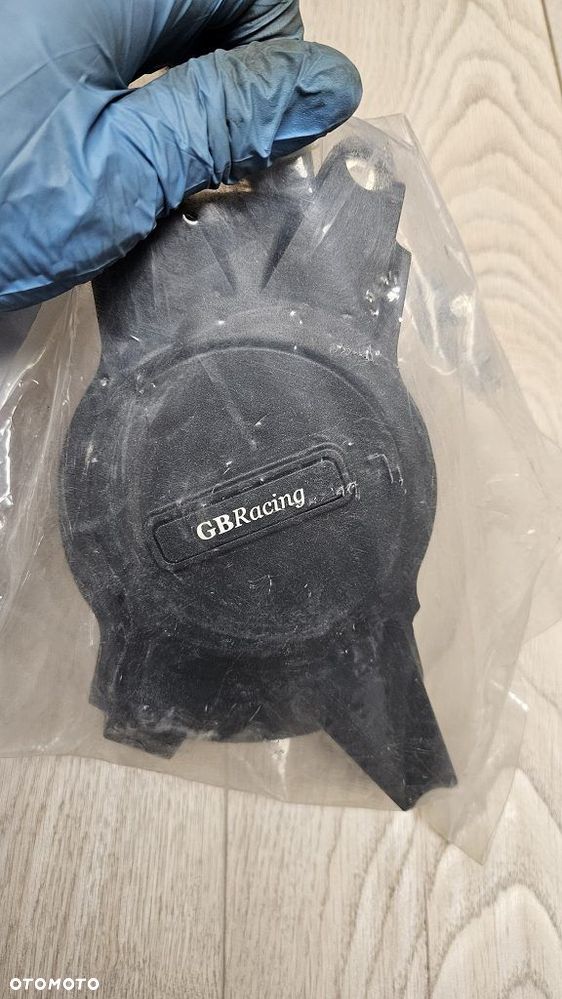 Osłona sprzęgła GB Racing Suzuki GSX-R 1000 (2009-2016) - 5