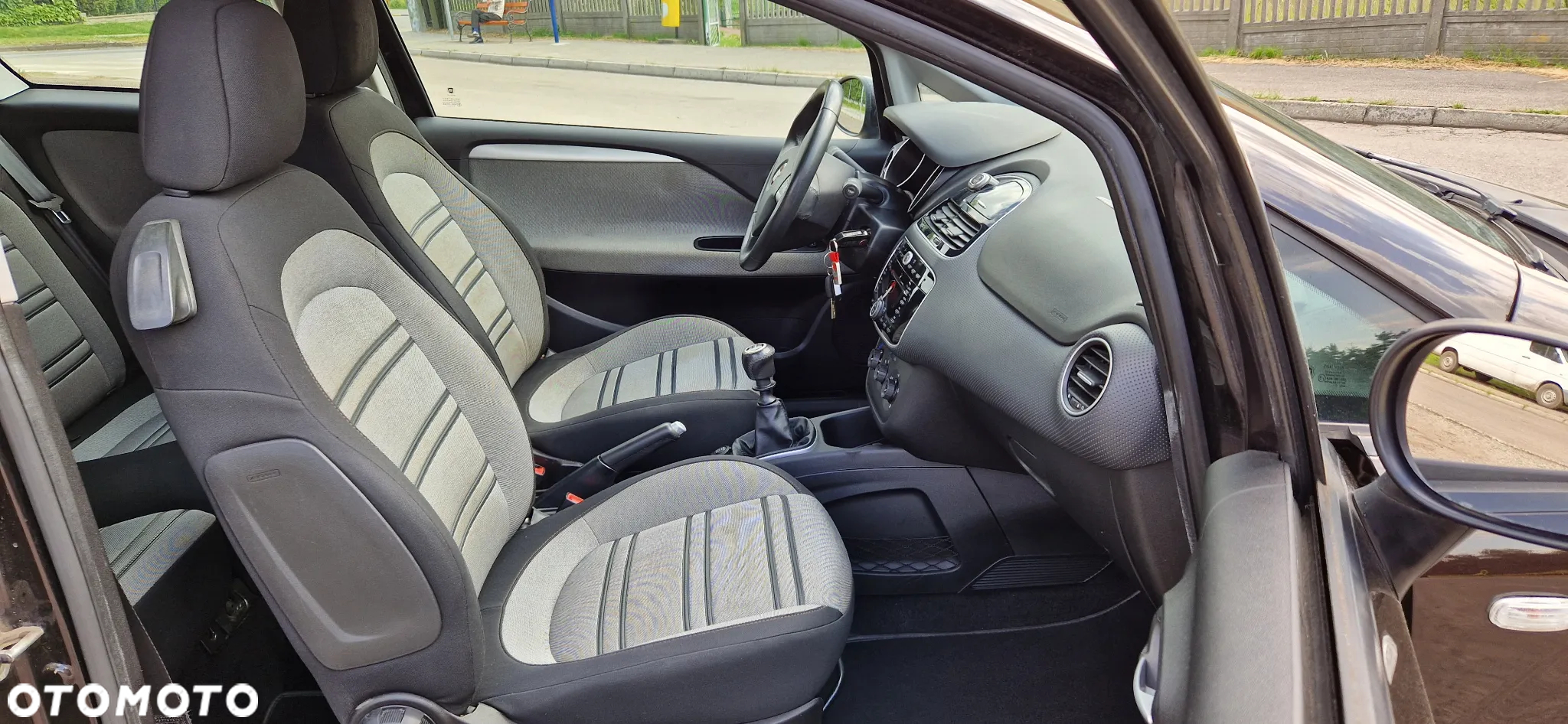 Fiat Punto Evo 1.4 16V Multiair More Start&Stopp - 10