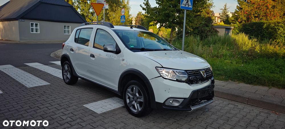 Dacia Sandero Stepway TCe 90 Prestige - 1