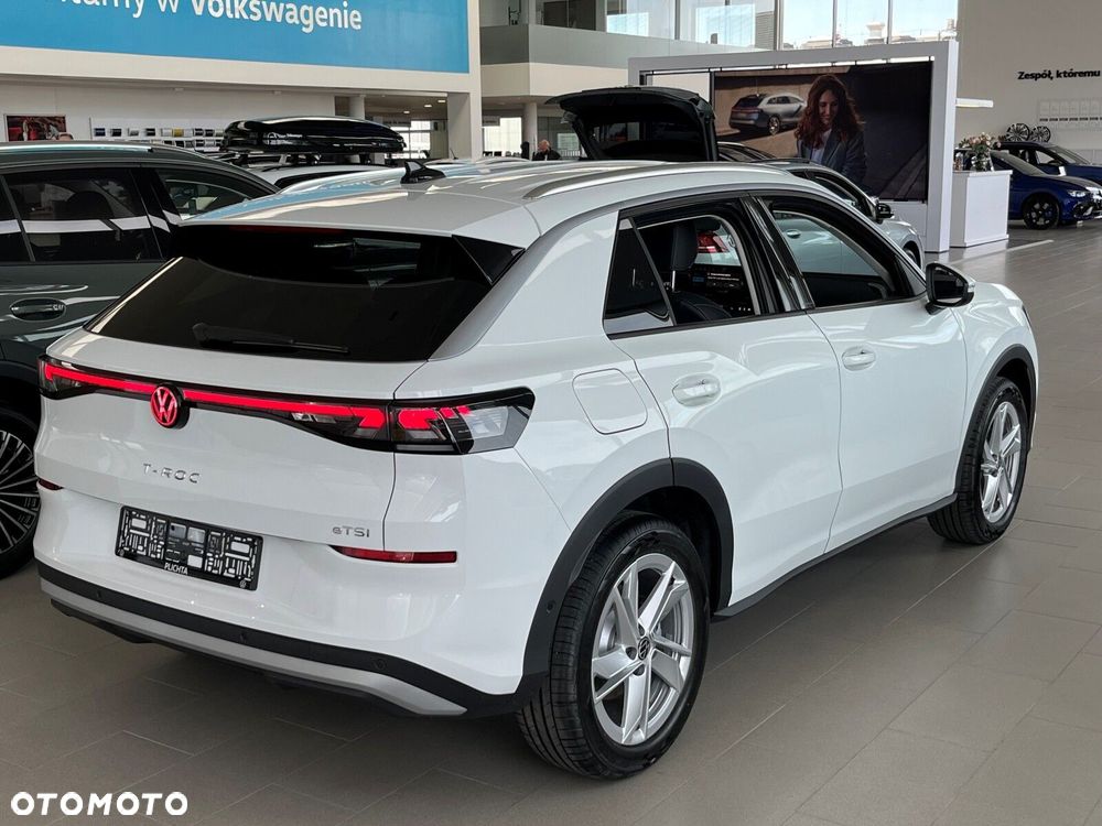 Volkswagen T-Roc 1.5 eTSI Style DSG - 6