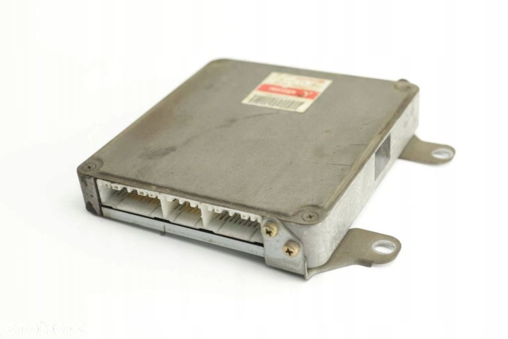 KOMPUTER STEROWNIK SILNIKA MITSUBISHI GALANT MD333002 - 1