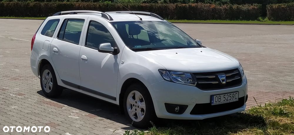 Dacia Logan 0.9 TCE Laureate - 4