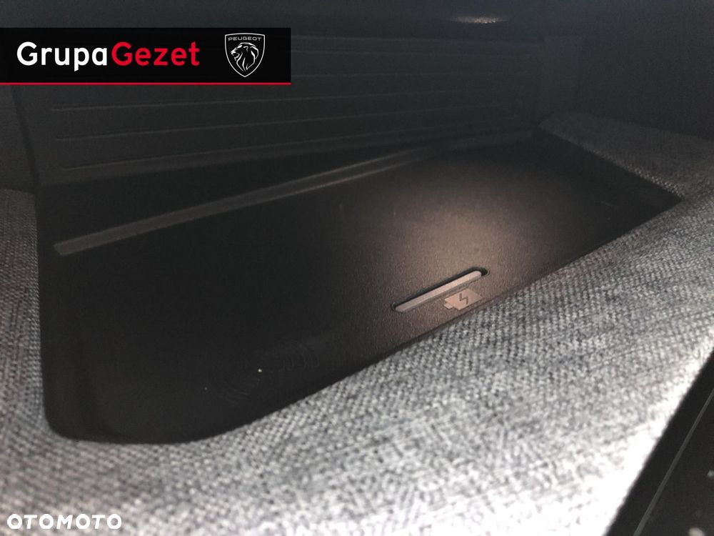 Peugeot 5008 - 19