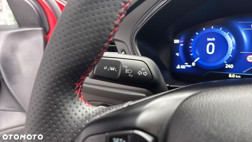 Ford Focus 1.0 EcoBoost Hybrid ST-LINE X - 17