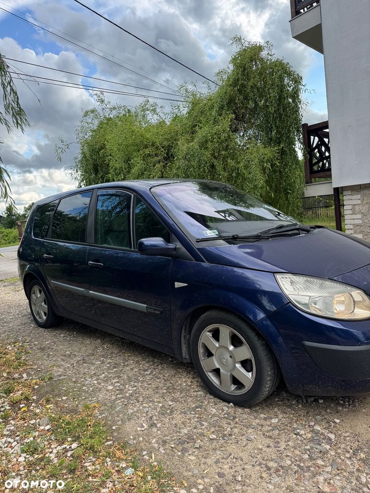 Renault Scenic - 2