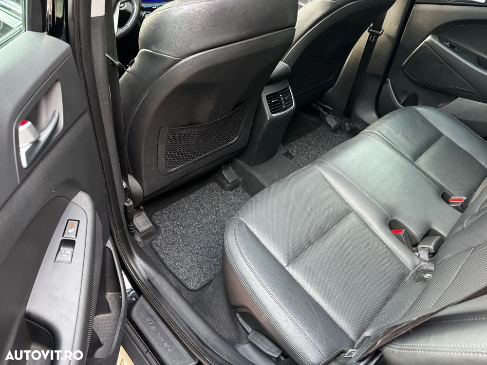 Hyundai Tucson 2.0 CRDI 4WD 6AT Luxury Pack+ - 6