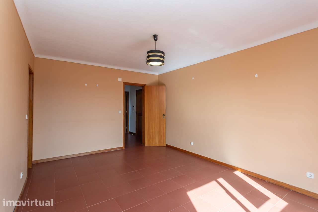 T3 com 2 casas de banho - Algueirão - Grande imagem: 3/30