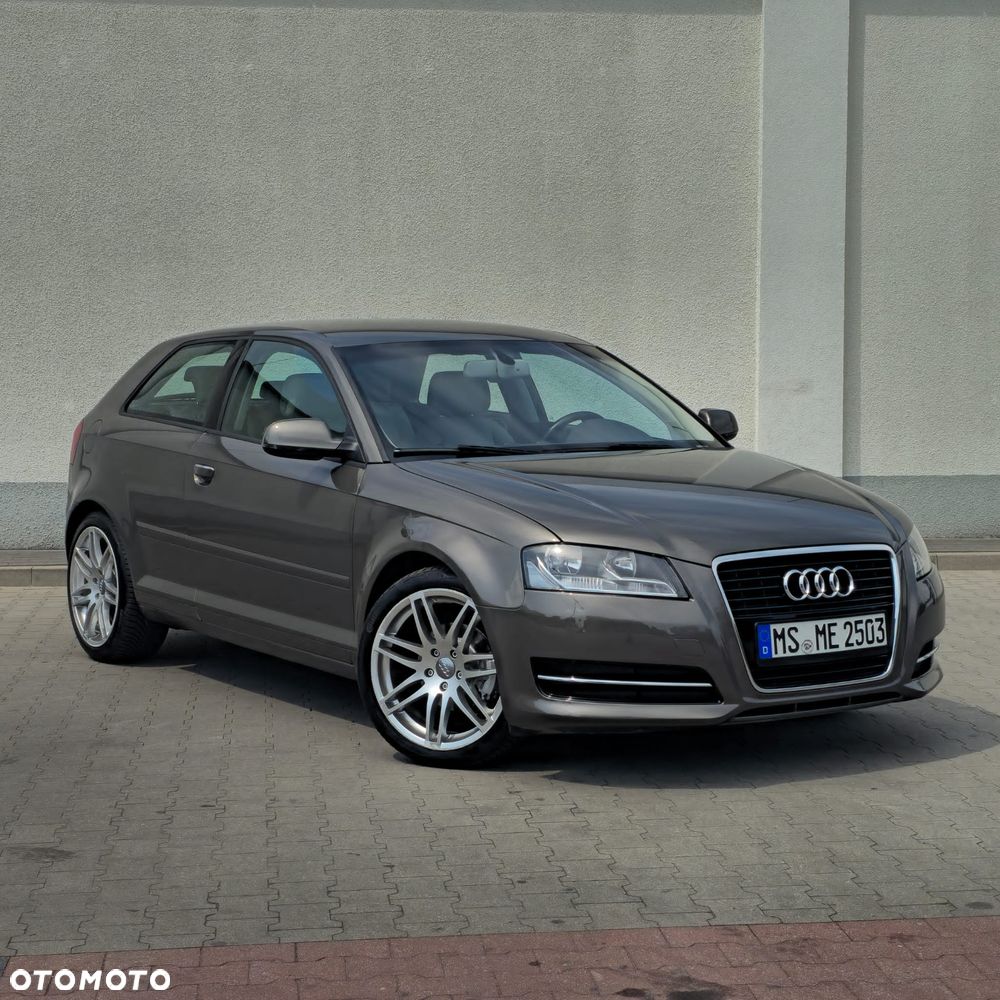 Audi A3 3-drzwiowe 1.6 TDI S line Sportpaket - 1