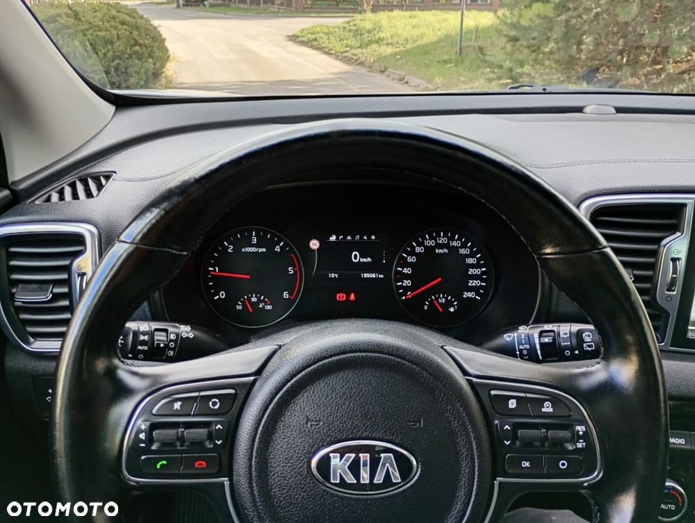 Kia Sportage 1.7 CRDI XL 2WD - 18