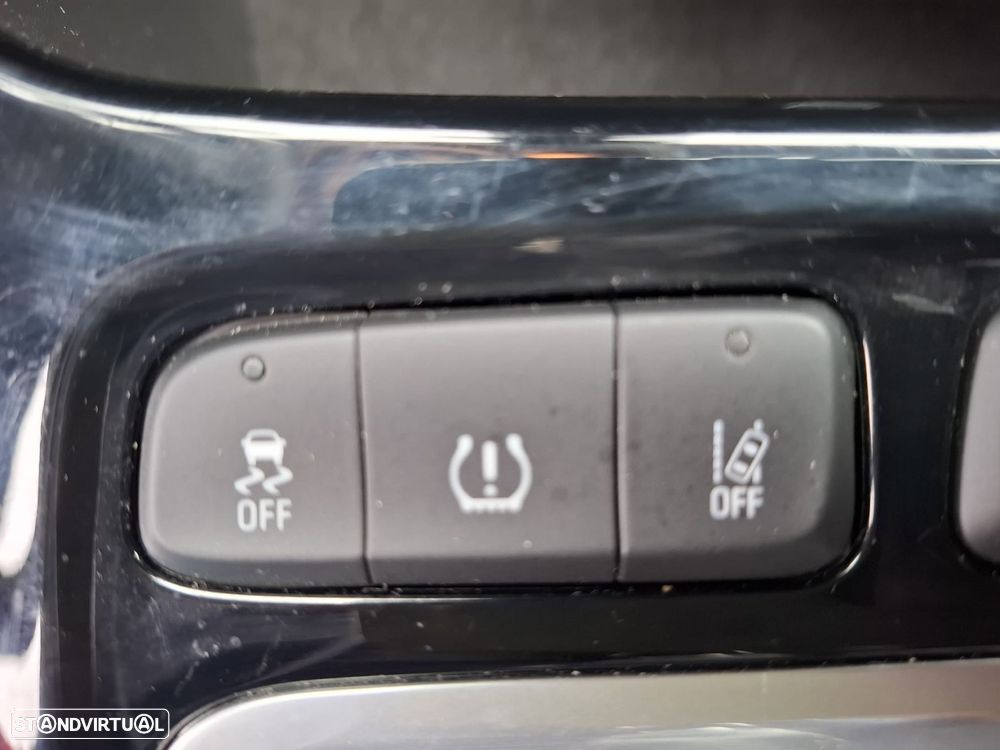 Opel Crossland X 1.2 T 2020 - 38