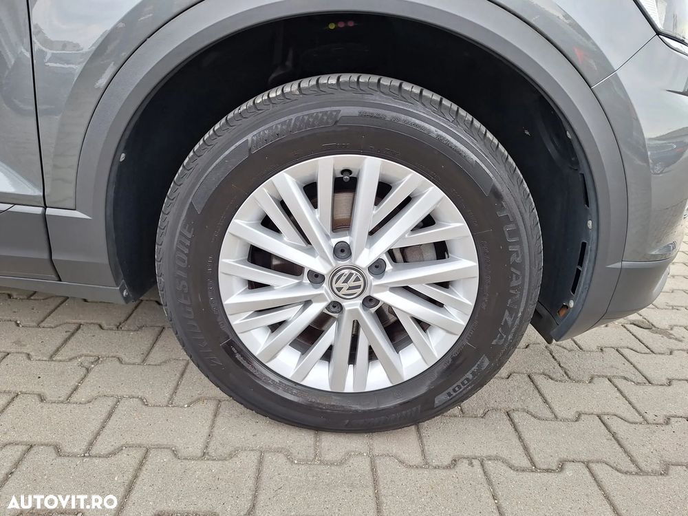 Volkswagen T-Roc - 26