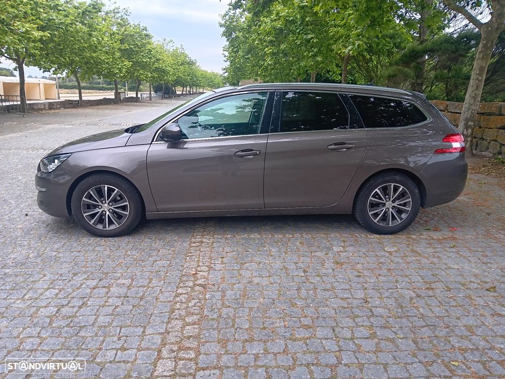 Peugeot 308 SW BlueHDi 120 Stop & Start Allure - 8