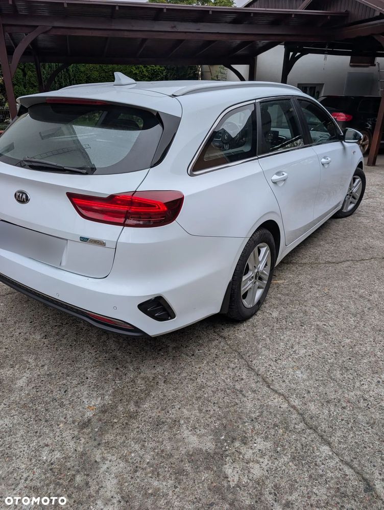 Kia Ceed 2021 photo 4
