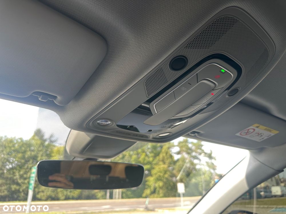 Audi A4 Avant 40 TDI S tronic S line - 8