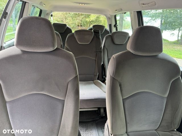 Citroën C8 - 10