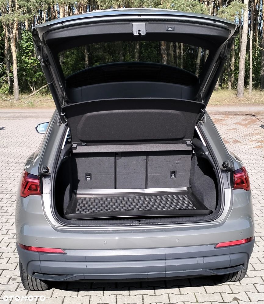 Audi Q3 2.0 TDI S tronic - 25