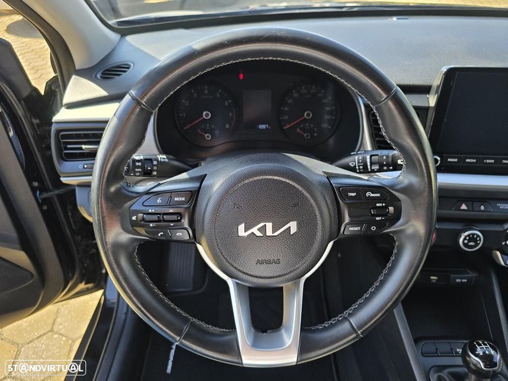 Kia Stonic 1.2 Dynamic - 22