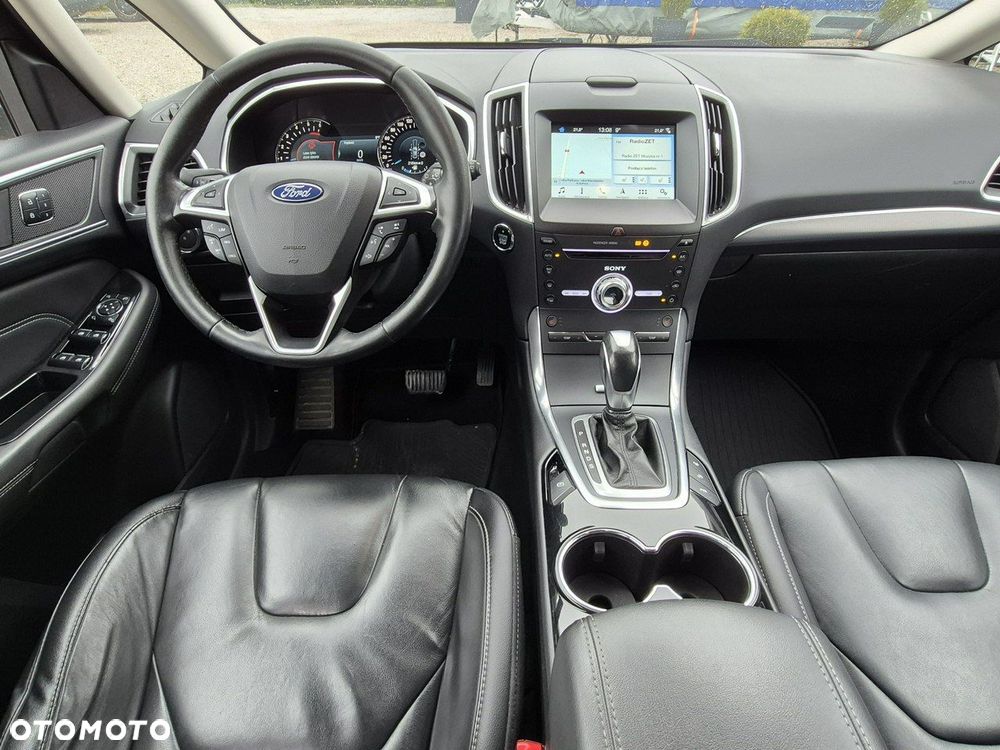Ford S-Max - 29