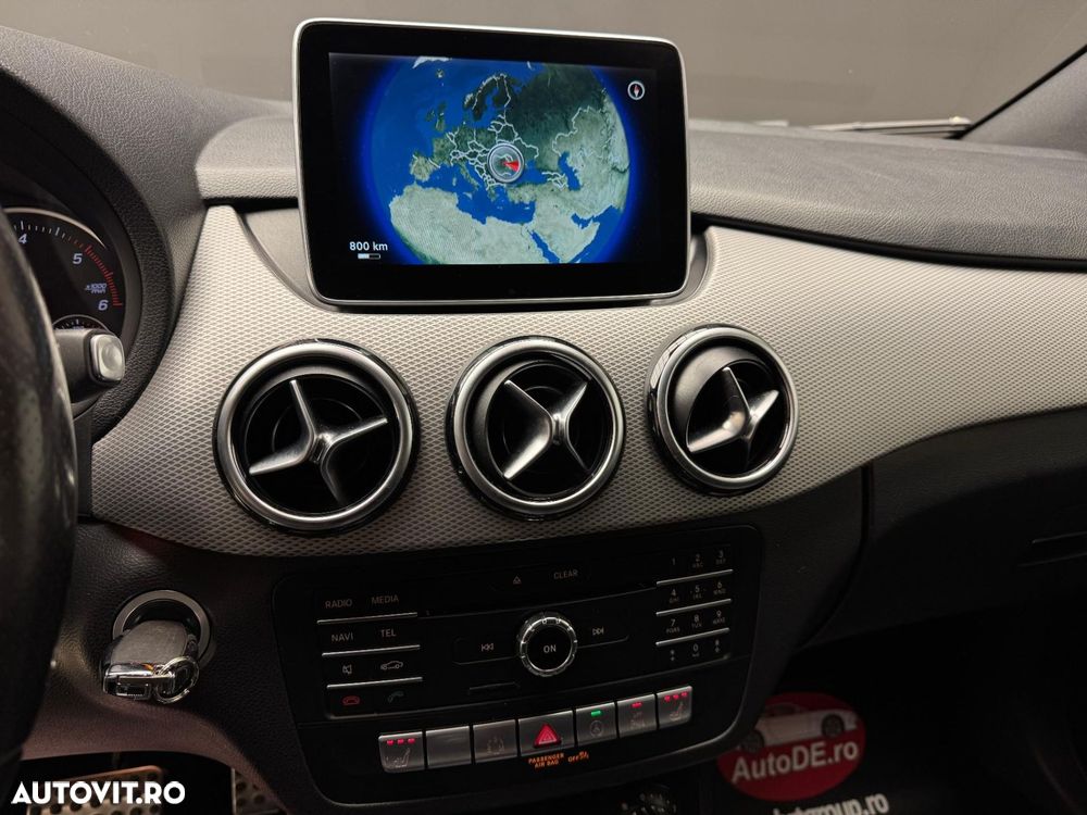 Mercedes-Benz B 180 d 7G-DCT Style - 11