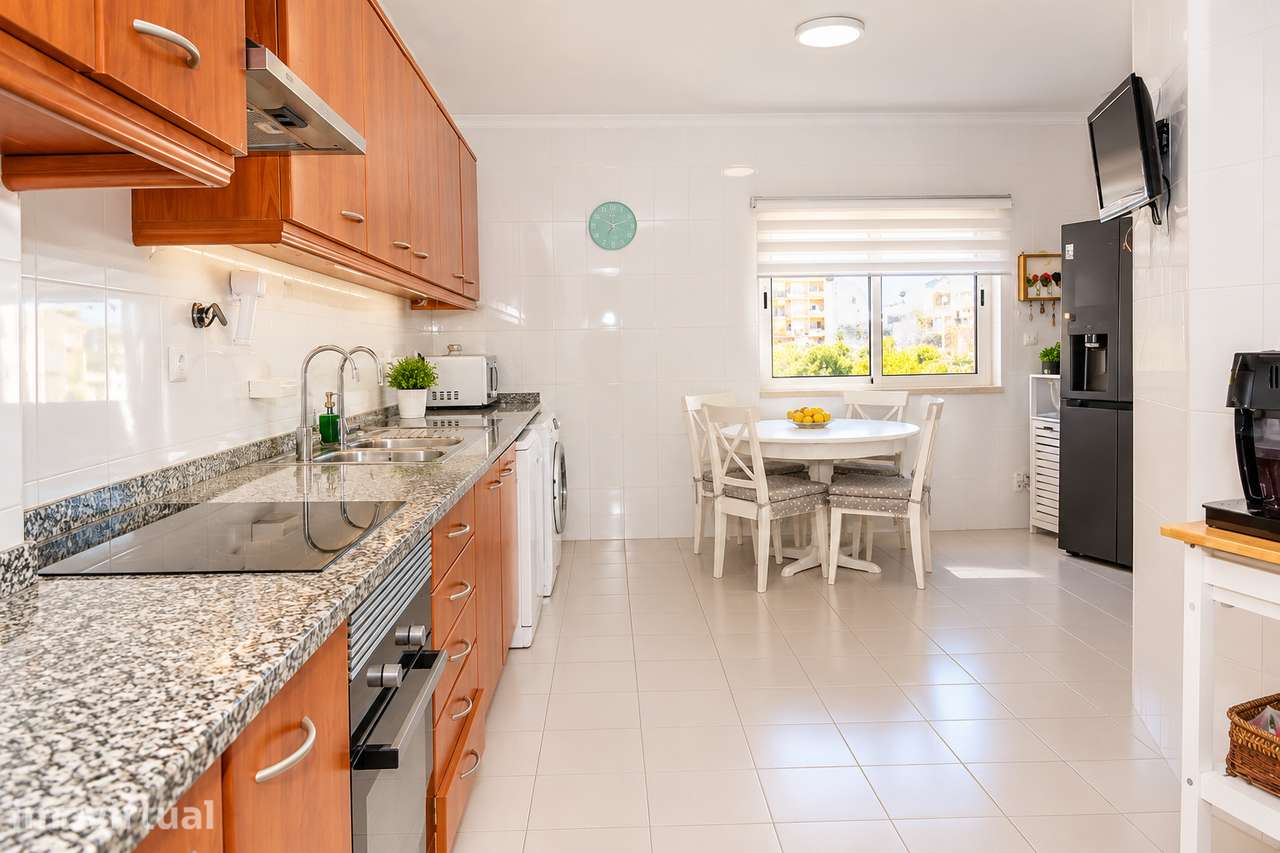 Apartamento T2 no Condomínio Horta dos VimeS
Apartamento T2 Alenquer - Grande imagem: 3/20