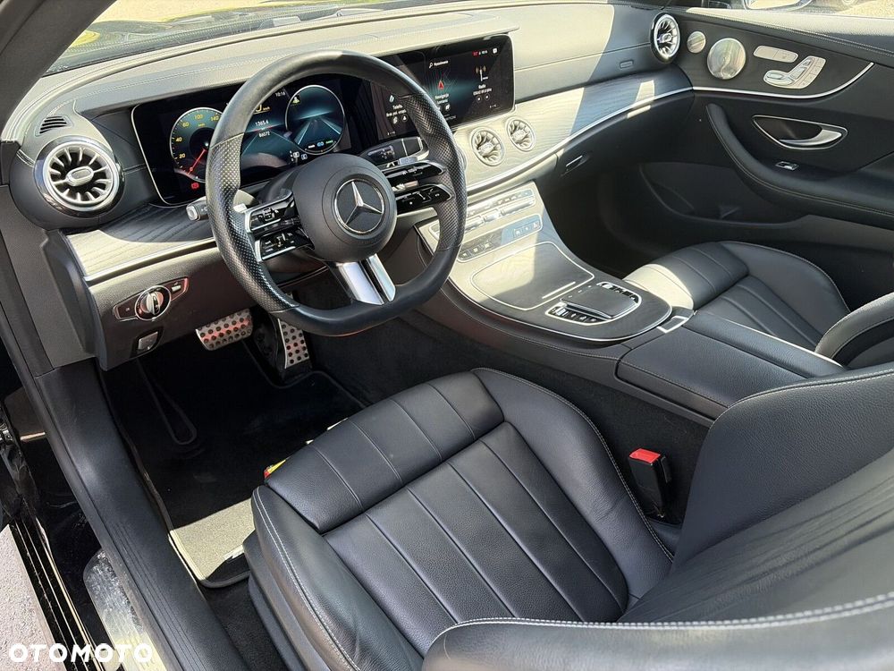 Mercedes-Benz Klasa E - 9