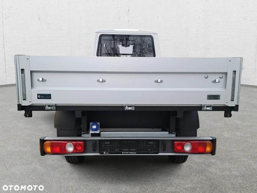 Evum Motors aCar - 6