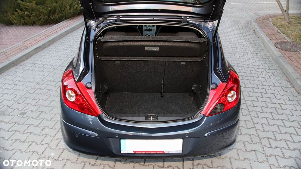Opel Corsa - 24