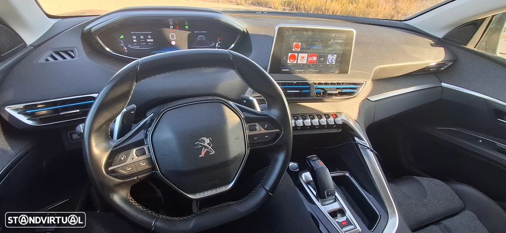 Peugeot 5008 BlueHDI 130 EAT8 Allure - 14