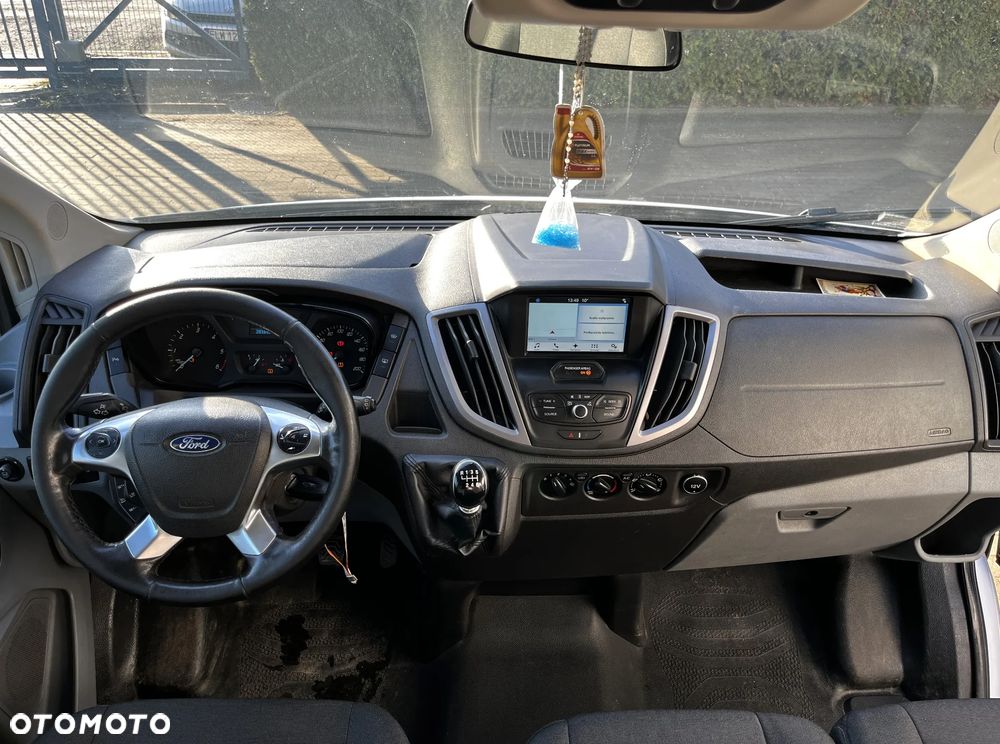 Ford Transit - 7