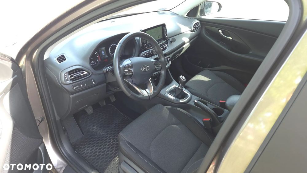 Hyundai i30 1.5 DPI Comfort - 7
