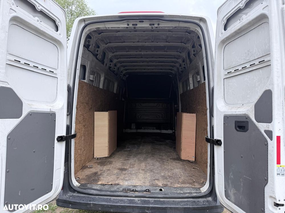 Volkswagen Crafter - 7