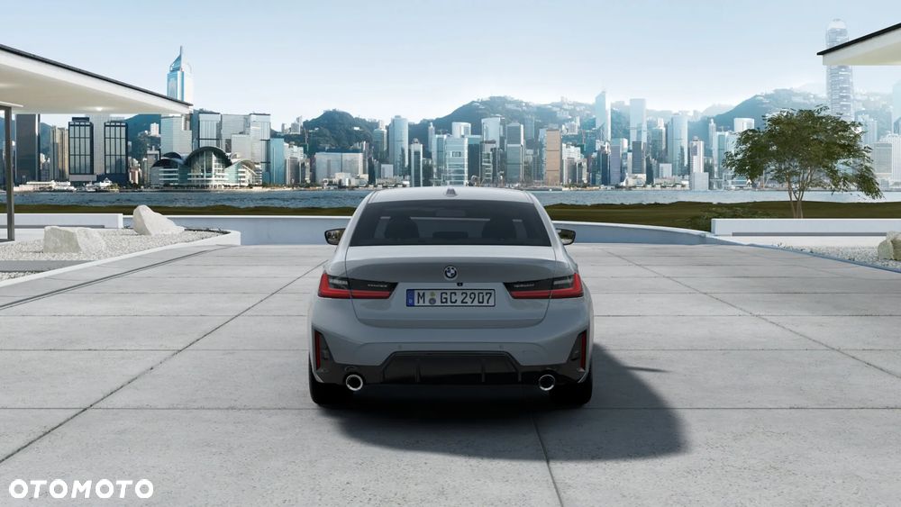 BMW Seria 3 318i M Sport - 5