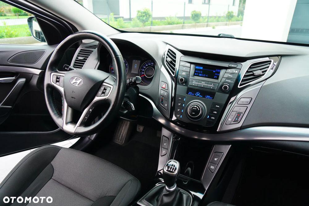 Hyundai i40 1.6 GDI Style - 34