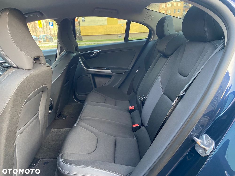 Volvo S60 D4 Geartronic Kinetic - 16