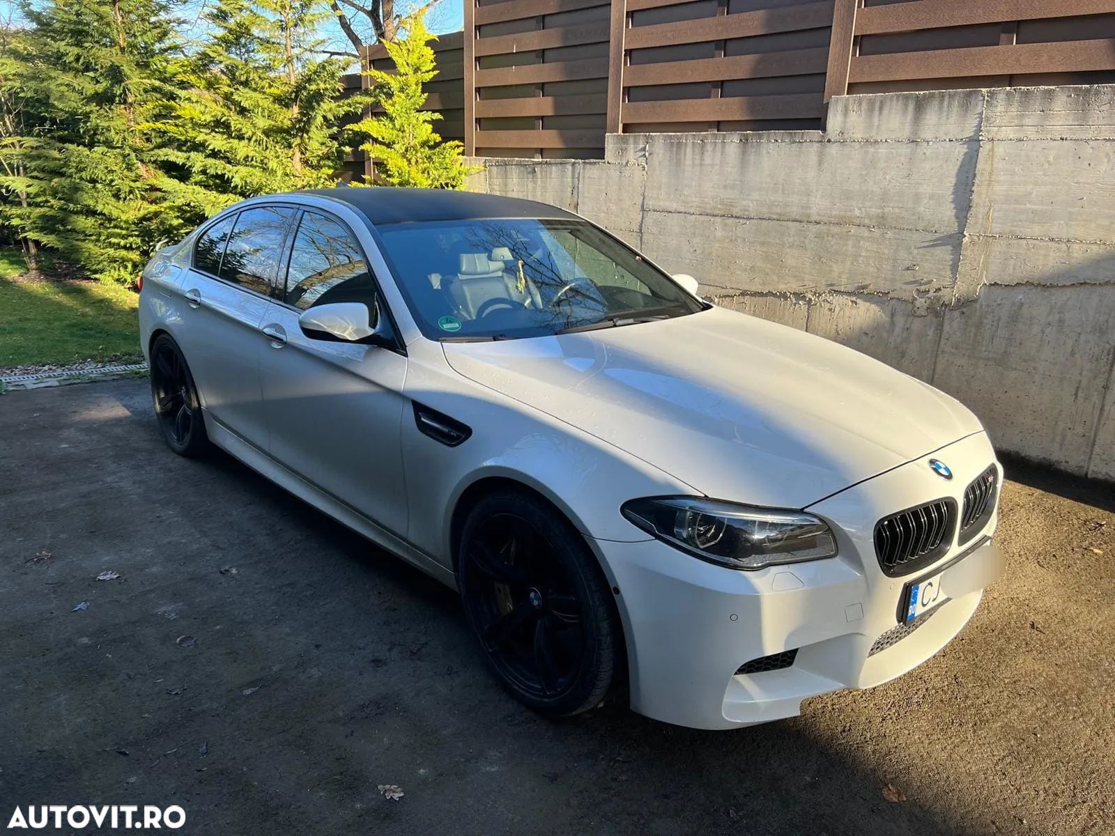 BMW M5 Standard - 1