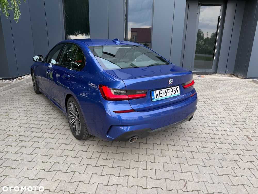BMW Seria 3 330i M Sport sport - 27