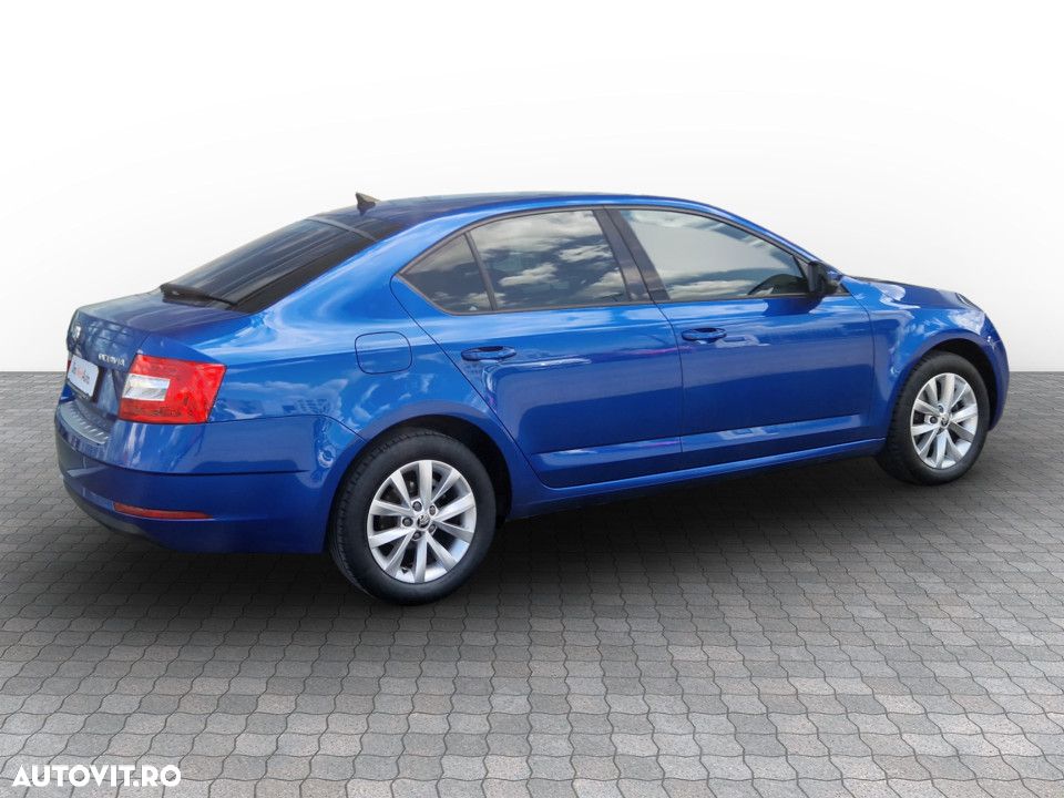 Skoda Octavia - 8