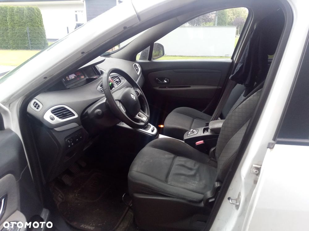 Renault Grand Scenic - 4