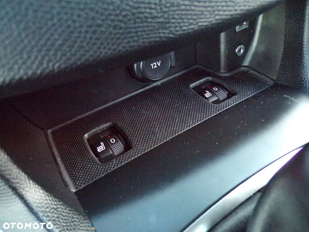 Peugeot 308 BlueHDi 180 EAT6 GT - 27