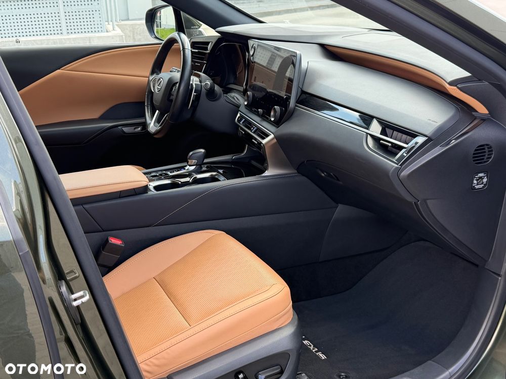 Lexus RX 350h Prestige - 34