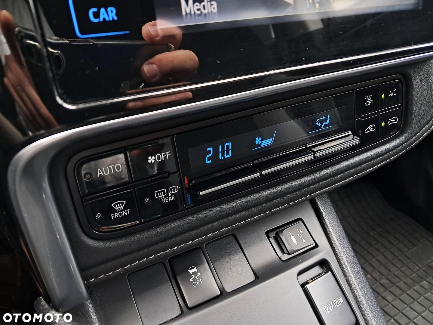 Toyota Auris - 23