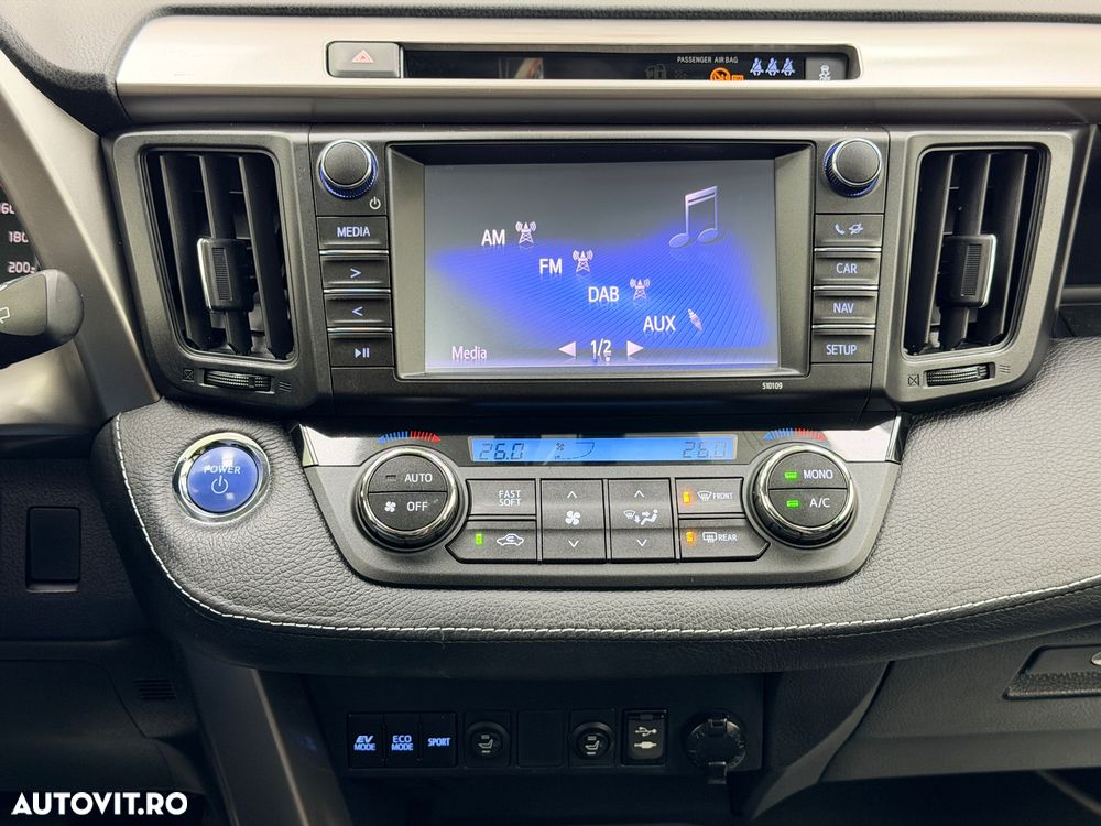 Toyota RAV4 2.5 Hybrid VVT-iE 4x2 Dynamic - 27