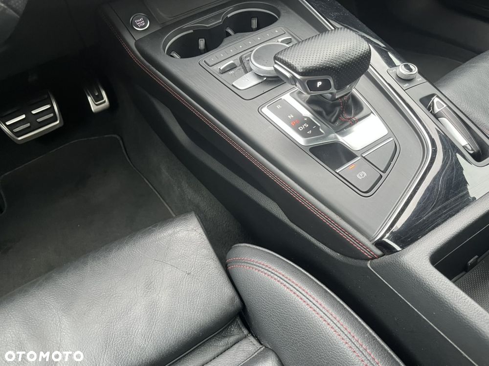 Audi A4 Limousine 2.0 TFSI quattro S tronic sport - 24