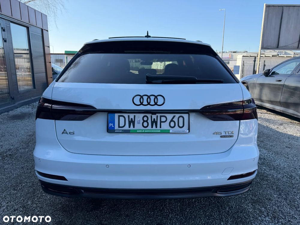 Audi A6 Avant 45 TDI quattro tiptronic - 11